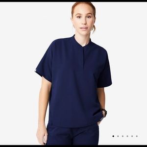 FIGS Dahra Navy Henley Scrub Top Size Large